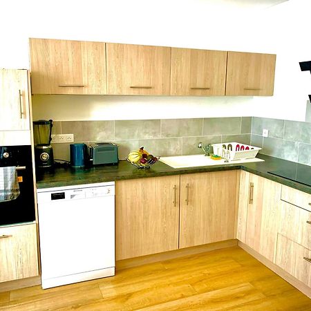 L Indemodable Renove Spacieux Et Lumineux Avec 2 Chambres Sarrebourg Exterior photo