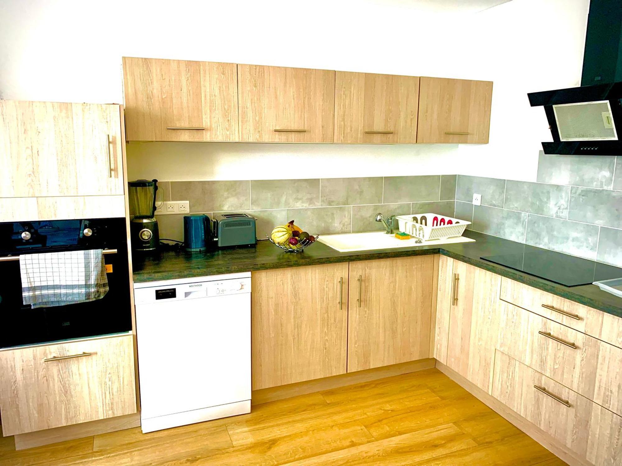 L Indemodable Renove Spacieux Et Lumineux Avec 2 Chambres Sarrebourg Exterior photo